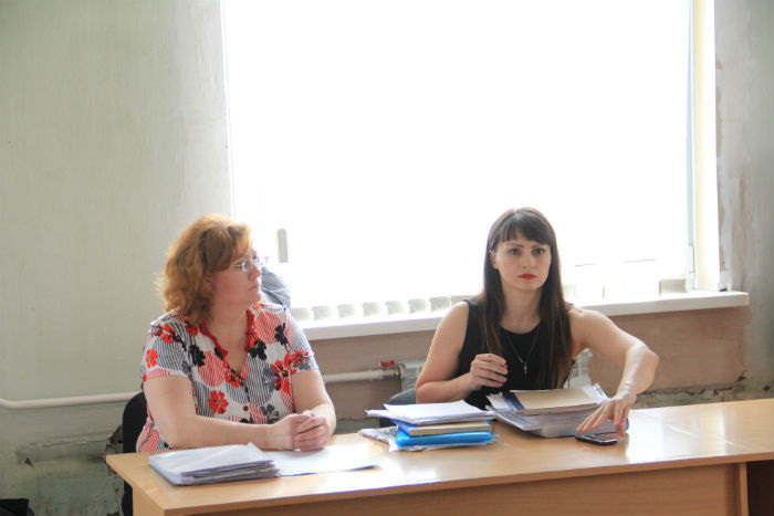 Лариса Сибли с адвокатом Викторией Зыковой Фото Анны Неволиной