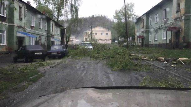 Ураган в тюмени вчера видео и фото