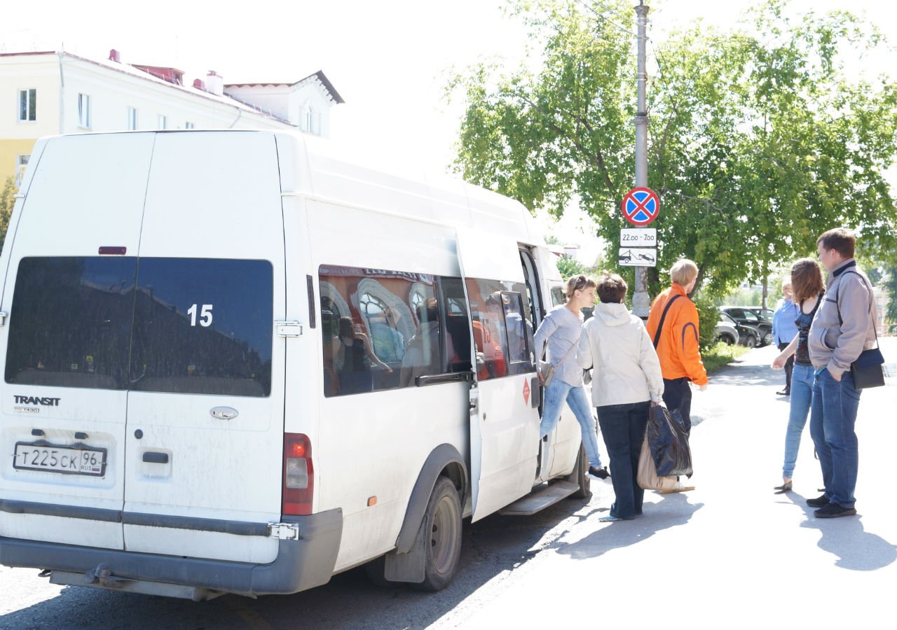 В Первоуральске поменялся главный перевозчик. Горожане недовольны —  Городские вести