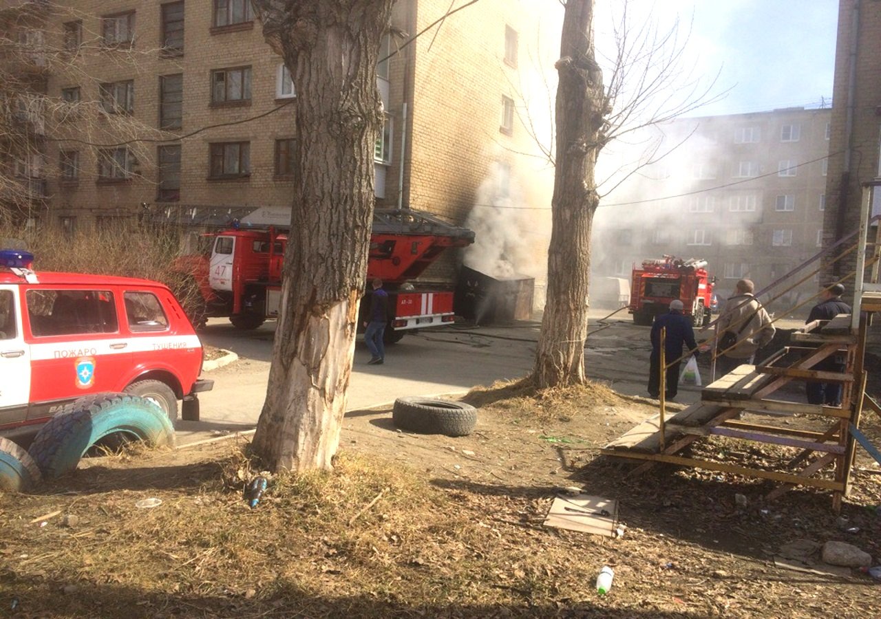 Подростки устроили пожар в Первоуральске — Городские вести