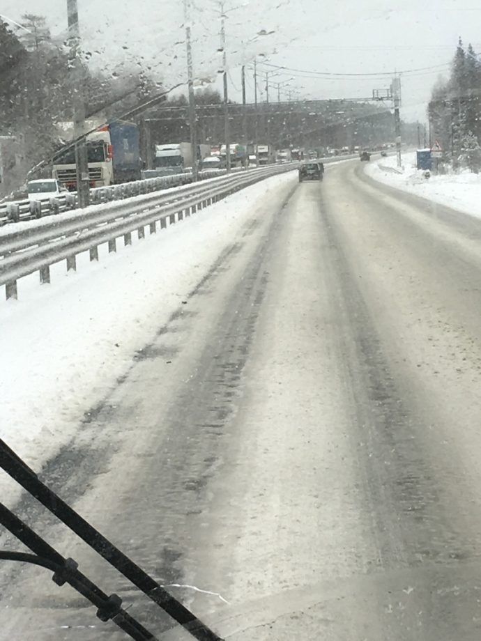 Екатеринбург первоуральск на машине