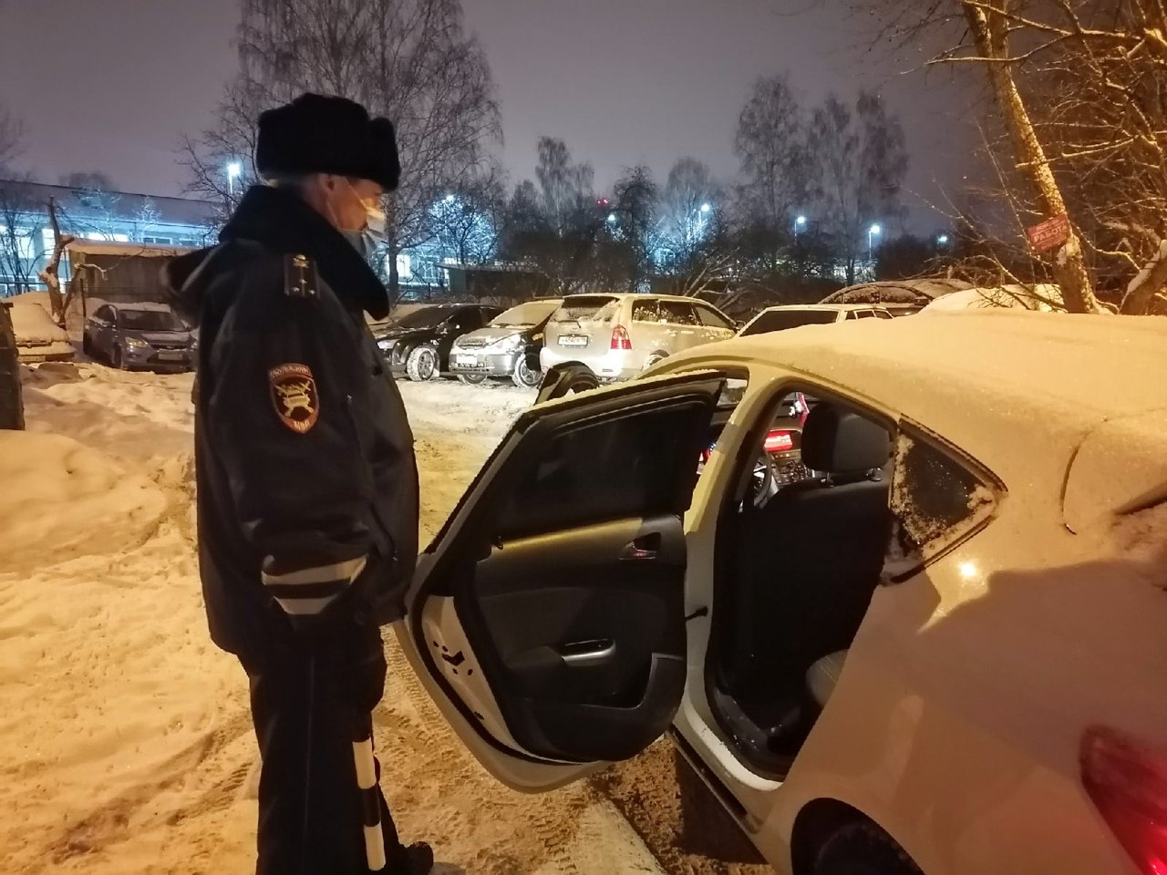 Вез ребенка в детский сад. В Первоуральске инспекторы ГИБДД поймали пьяного за рулем — Городские вести