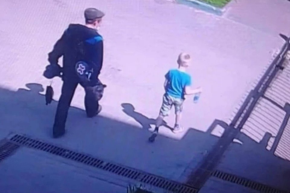 Муж похитил детей. Мужчина украл ребенка на детской площадке. Похищение детей в Нижнем Новгороде. В Нижнем Новгороде похитили мальчика.